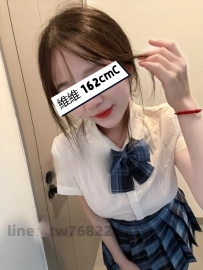 鳳山外送茶line：tw76822維維 162cmC奶23歲 臉蛋可愛 皮膚白淨 女友FU